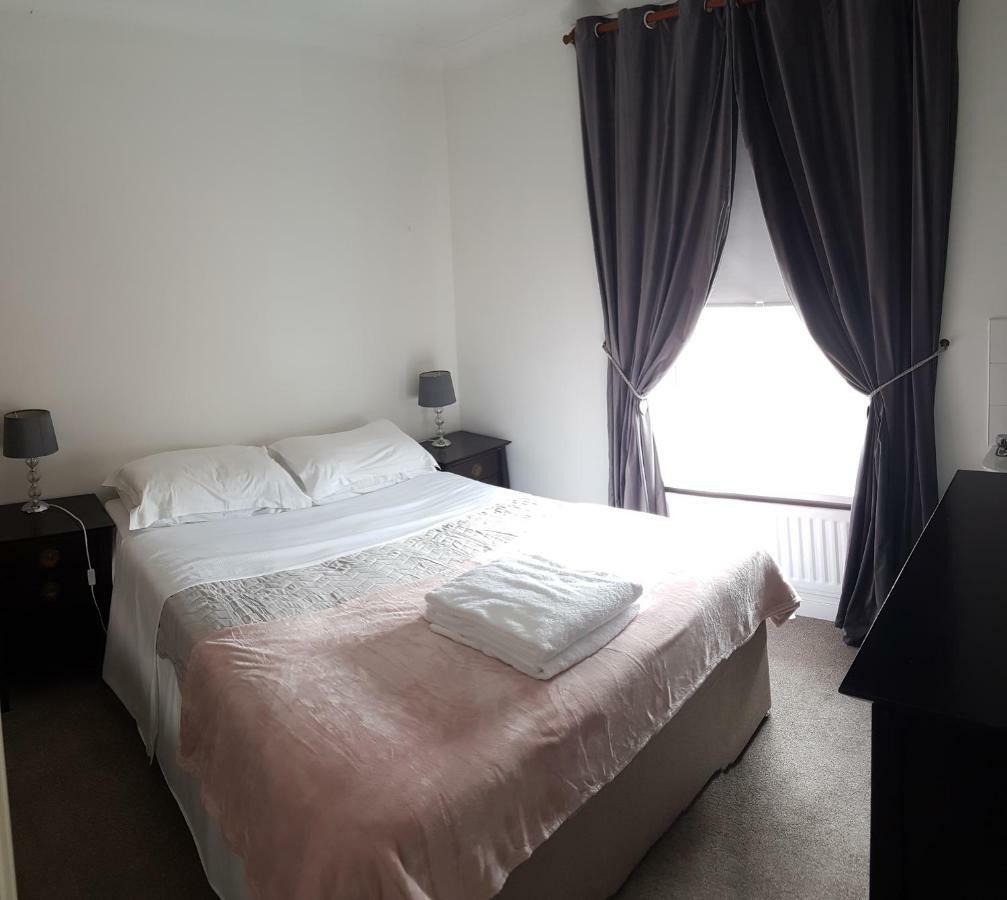 The Coach House Villa Plymouth Bagian luar foto